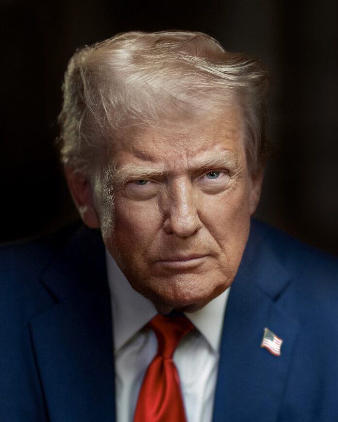 Official_Presidential_Portrait_of_President_Donald_J._Trump_(2025)