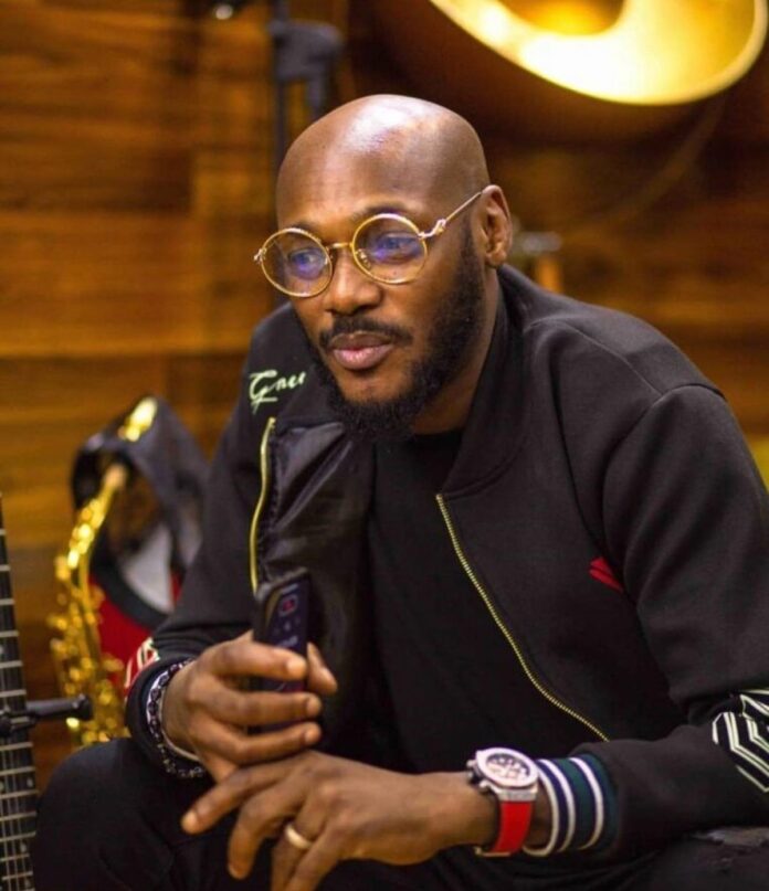2Face-1200x1392